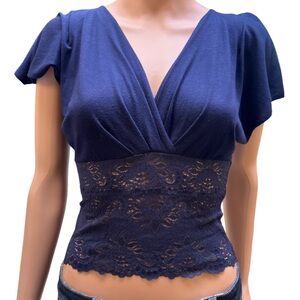 Divaliscious Blue V-Neck Short Puff Sleeve Fitted Crop Top Small